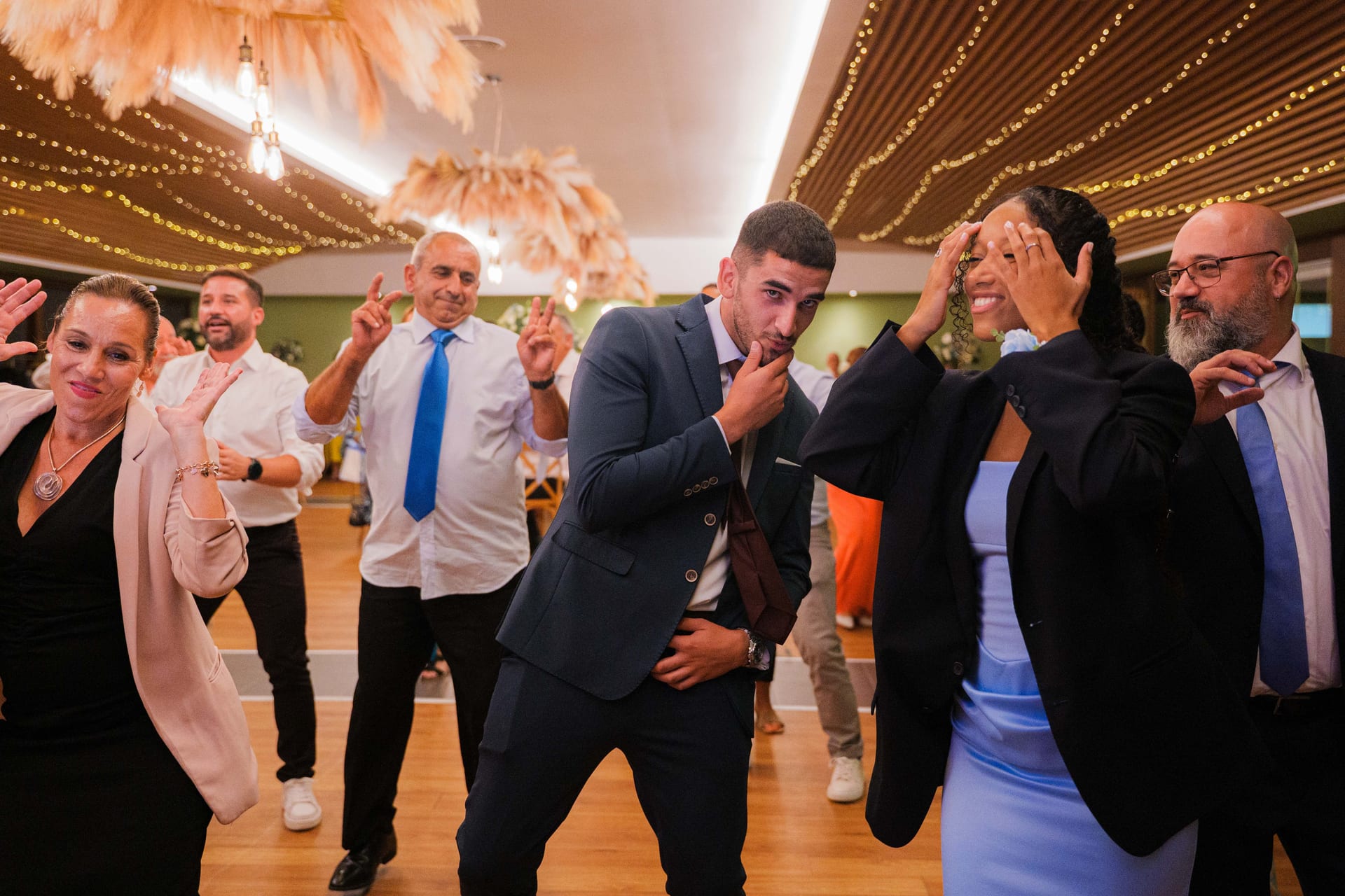 La pista de baile llena